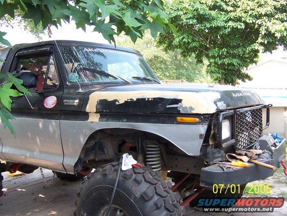 100_0452.jpg hood bondoed