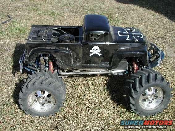 beast1.jpg '53 Ford Body