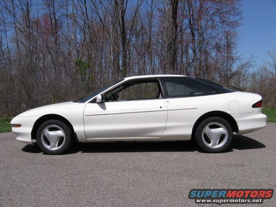 White 1997 Ford Probe coupe, side view