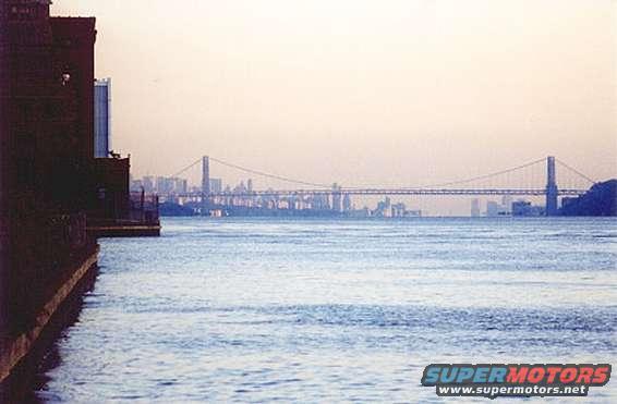 hudsonrivernycskyline.jpg Manhattan, as seen from the JFK Marina in Yonkers.  Used to be able to see the towers from here.  :'(