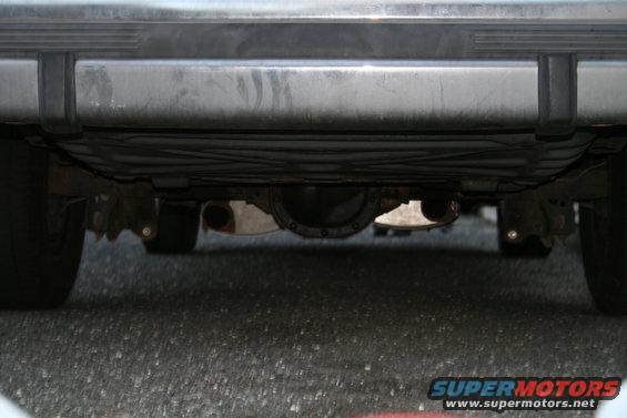 Rear differential and exhaust system of a car