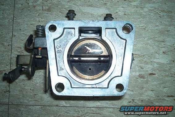 upperintakeside.jpg Throttle body before 2