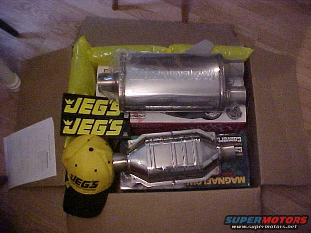 mvc002s.jpg Magnaflow Mufler and Catalytic Converter