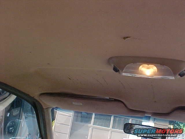 mvc036s.jpg Headliner over driver seat
