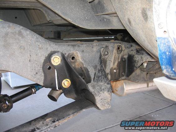 img_0349.jpg pass. side front spring hanger, relocated 3 inches to the rear