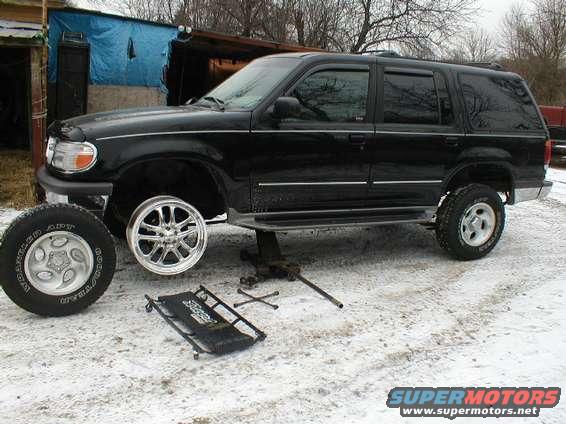 p1010049.jpg V8 S Series Blazer