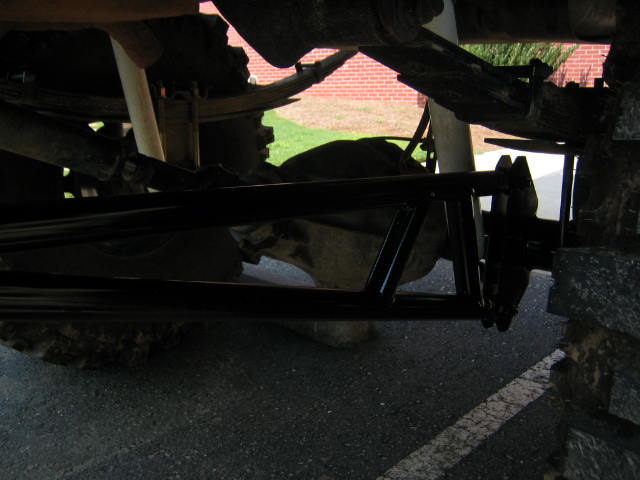 pick-up-with-trac-bar-(4).jpg Axle mount...