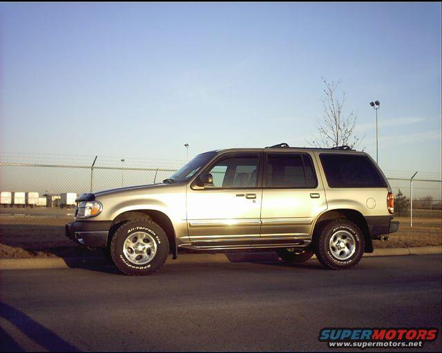 1998 Ford Taurus photo