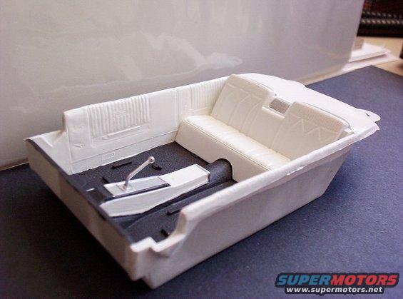 console.jpg The console and floor shifter. I really wished this was a 6-passenger car, but the console was molded into the cabin bucket so I couldn't change it.