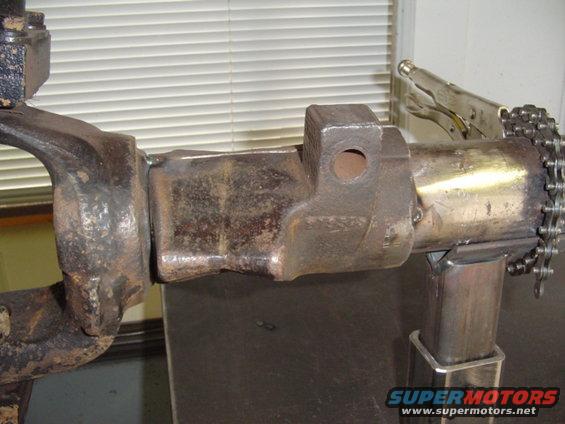 dsc01093.jpg Dana 60 mounts 3