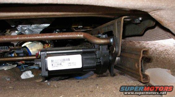 power-seat-motor.jpg Driver's seat power motor. 