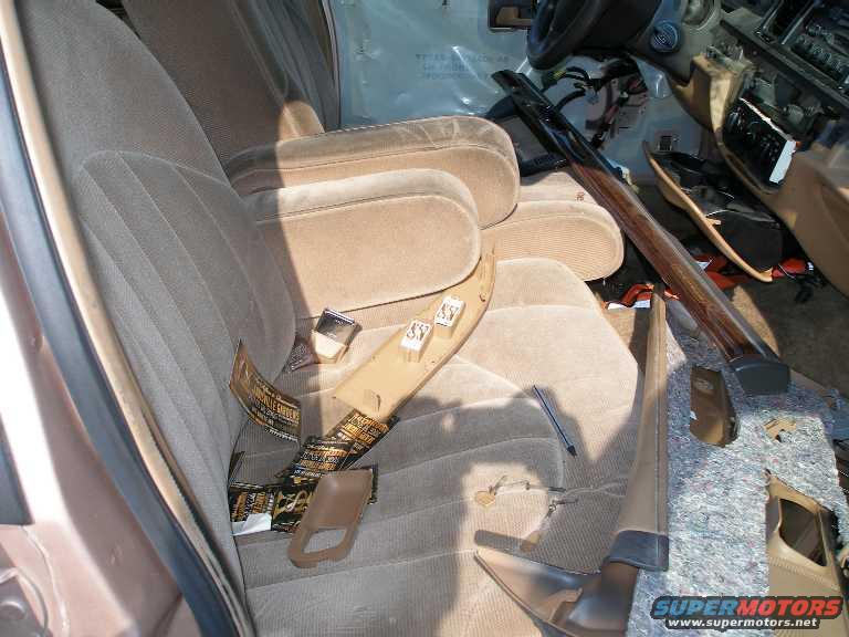 seats.jpg 