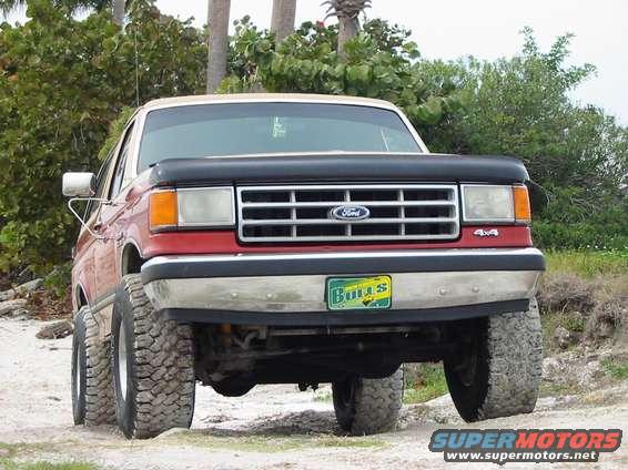 img_0130.jpg Bronco going uphill