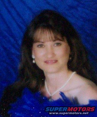 100_0062.jpg Lori, Glamour
