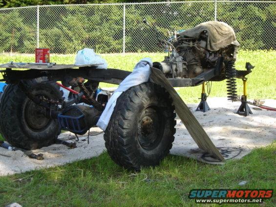 frame.jpg No front axle