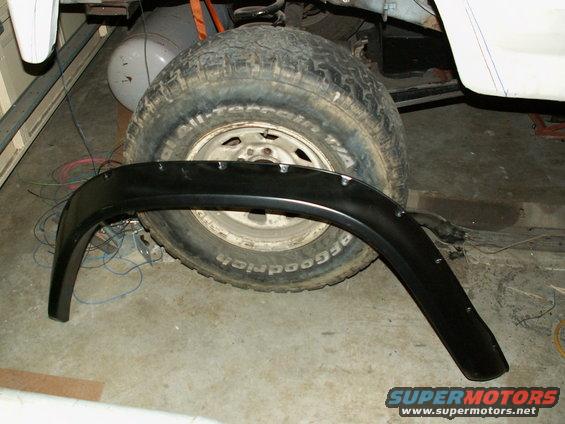 the Bushwacker cut-out flare
