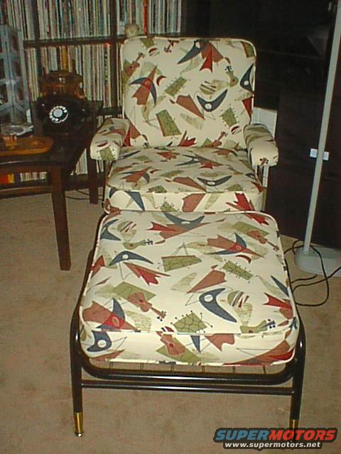 dsc00040.jpg 1950's chair for Spartan