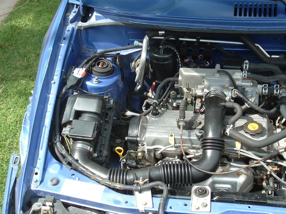 Clean engine compartment, passenger side.