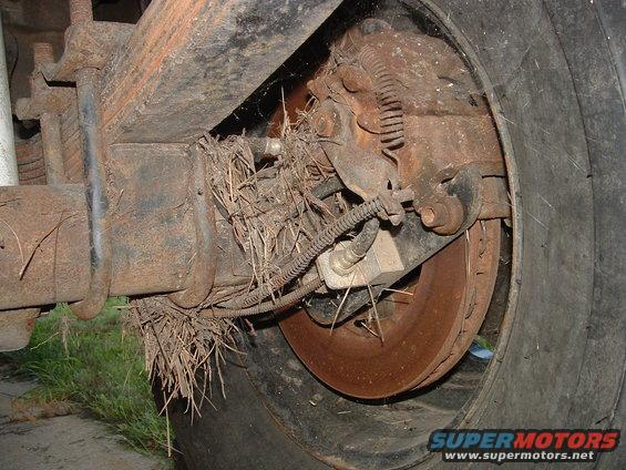 rear right disc
1976 eldorado caliper