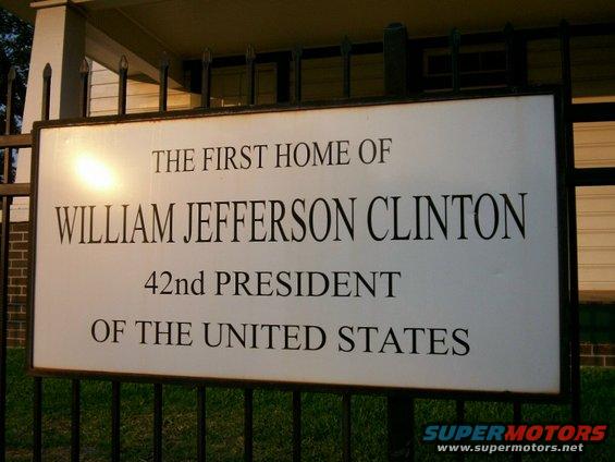 clinton-house-plaque.jpg Stopped to check out Clinton's old home at Hope, AR