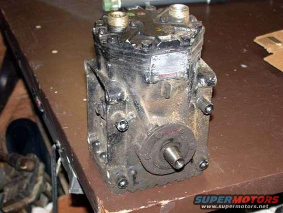 My soon to be *OBA* compressor. Price... Free!! Thanks to a buddy of mine. He gave me this outta' a late 70's bronco..