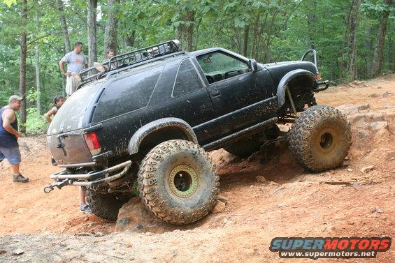 img_0218.jpg Badass blazer,  hung up on his 14 bolt rear end.