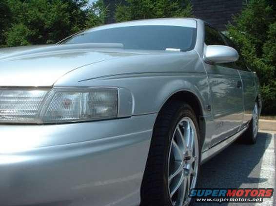 shosidermarkervinal3.jpg Side marker vynal shot and windshield banner.