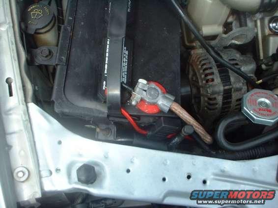 wirerouting3.jpg wire to battery