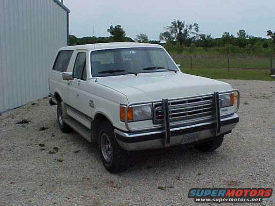 Looking at it from the passenger side, you can't tell it needs new paint.