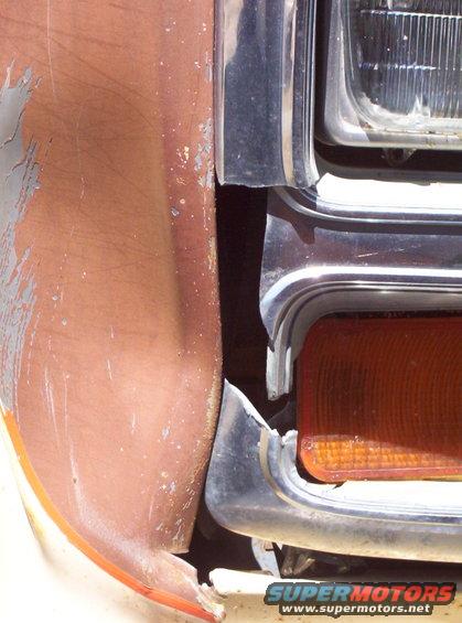 100_2922.jpg Head Light Bezel