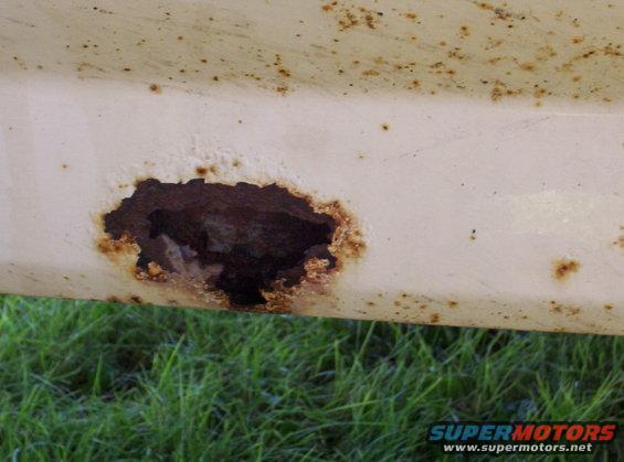 100_2909.jpg Rear Passenger Side