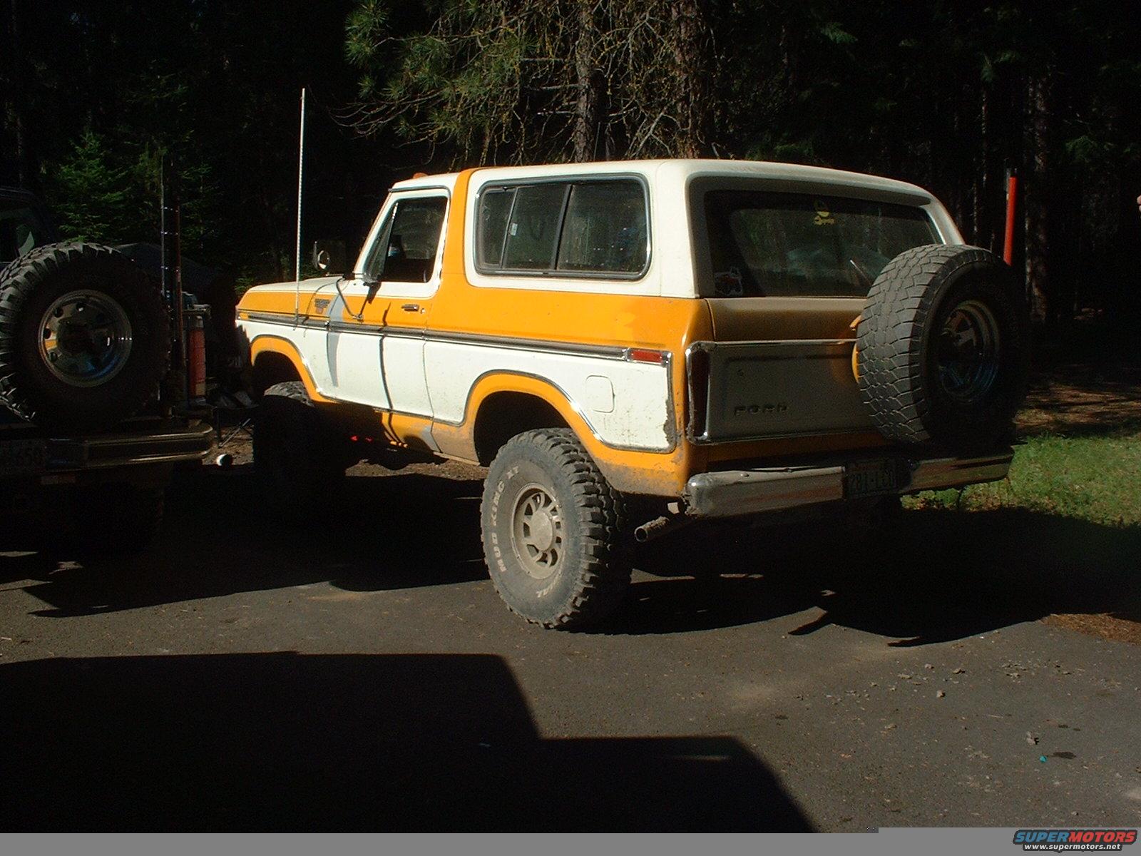 1978 Ford Bronco “shadowcaster II”