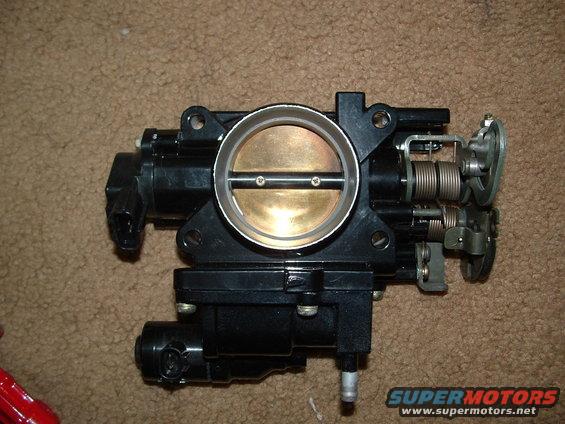 throttle body assembly with butterfly valve and springs