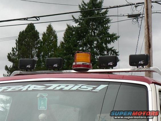 Kc lightbar with (4) 50 W KC foglights and hazard light