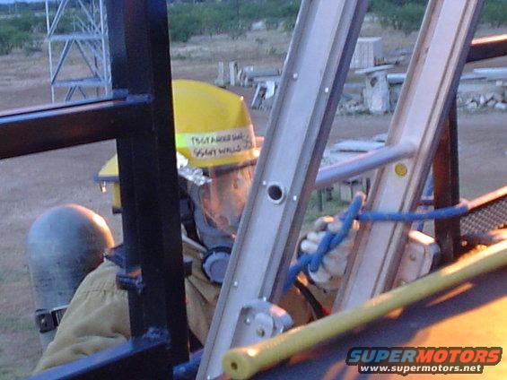 go-051.jpg tying off ladder with a figure 8 follow thru