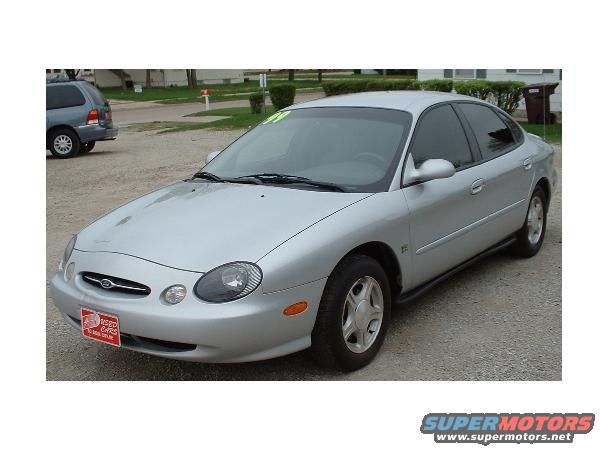 1999 Ford Taurus