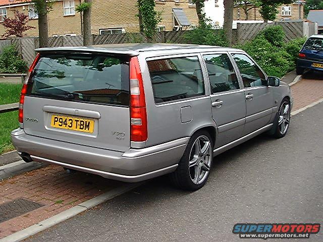 changed the wheels before i sold her.....lovely car boohoo!