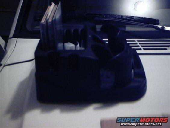 sunp0129-(medium).jpg This is the console that we are replacing. 