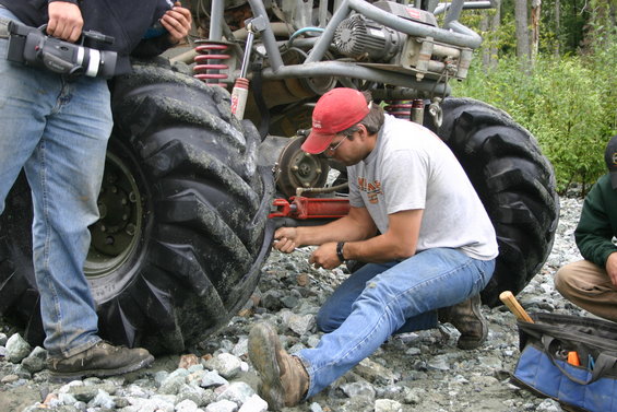 img_4320.jpg The ram started to come loose and had to get tightened.