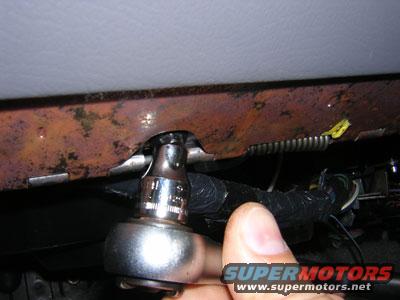 I believe there were (2) of these 6mm bolts to remove
the glovebox