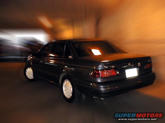1995 Ford Taurus