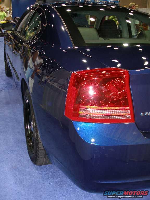 kve-charger-rear-sd.jpg 