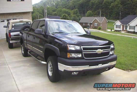 chevy_06_2500hd003.jpg 