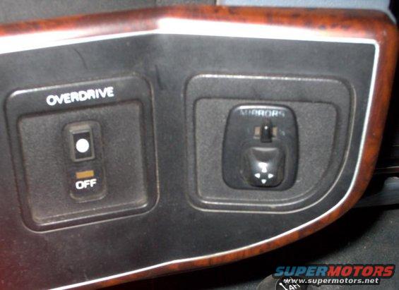 I Needed Somewhere To Mount The Switch That Controls The Power Mirrors,
This Seemed Like The Best Spot As It Was Empty 
(Normally Used For The Electric Shift 4X4 Or Glowplug Indicator In The Diesels).

The Switch Is The One From The Parts Donor,
I Used It Since It Had The Right Price... FREE!
May Change It Later.