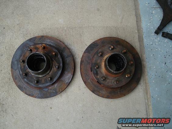 dsc01033.jpg Rotors with hubs connected from an 81 k20.