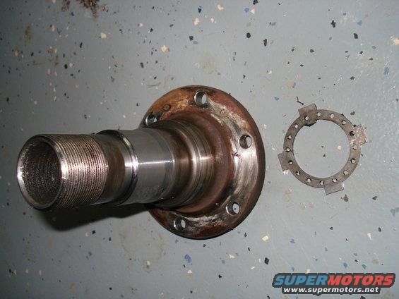 Pulled these from an 85 suburban (k10 sub)