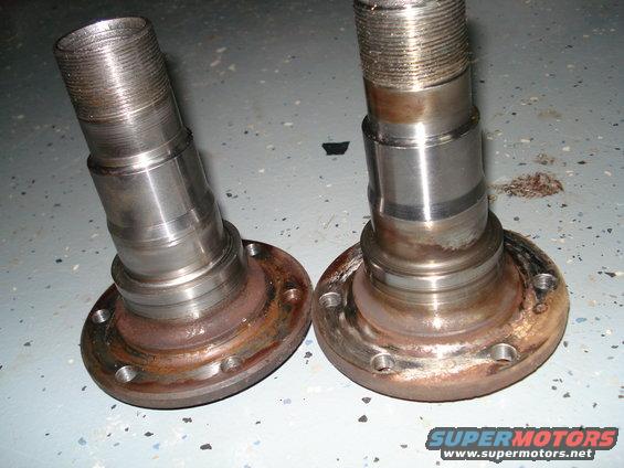 81 k20 on left, 85 k10 sub. on right.  Angle doesnt do it justice but they are the same.