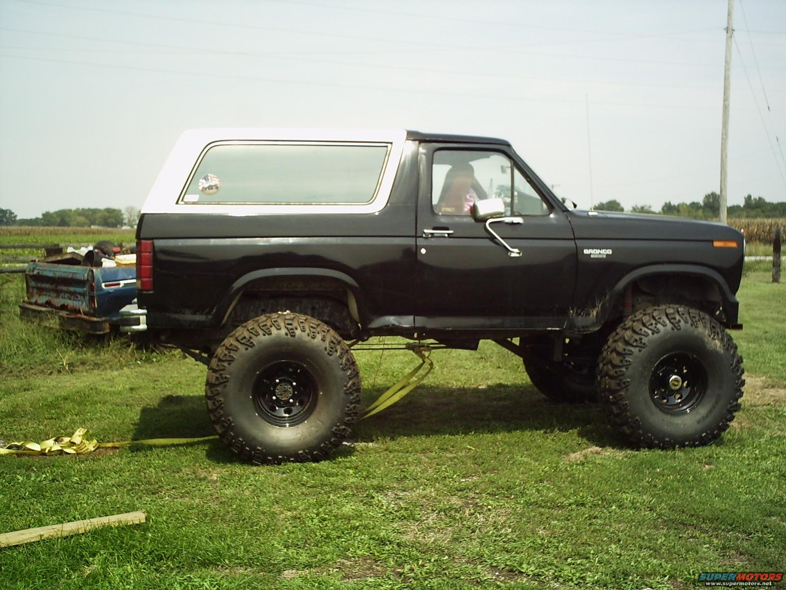 1986 Ford Bronco photo
