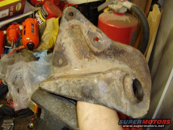 dsc00830.jpg Radius Arm Bracket Inside