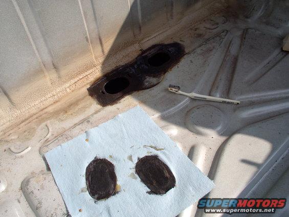 img_0210.jpg After a bit of grinding and hitting the metal with a metal preservative to slow the rust down.